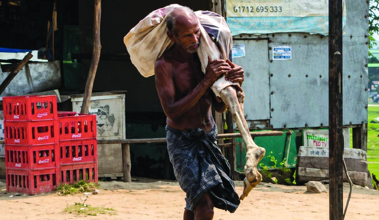man-in-odisha-carries-sister---s-skeleton-to-bank--sparks-outrage-2026-04-29
